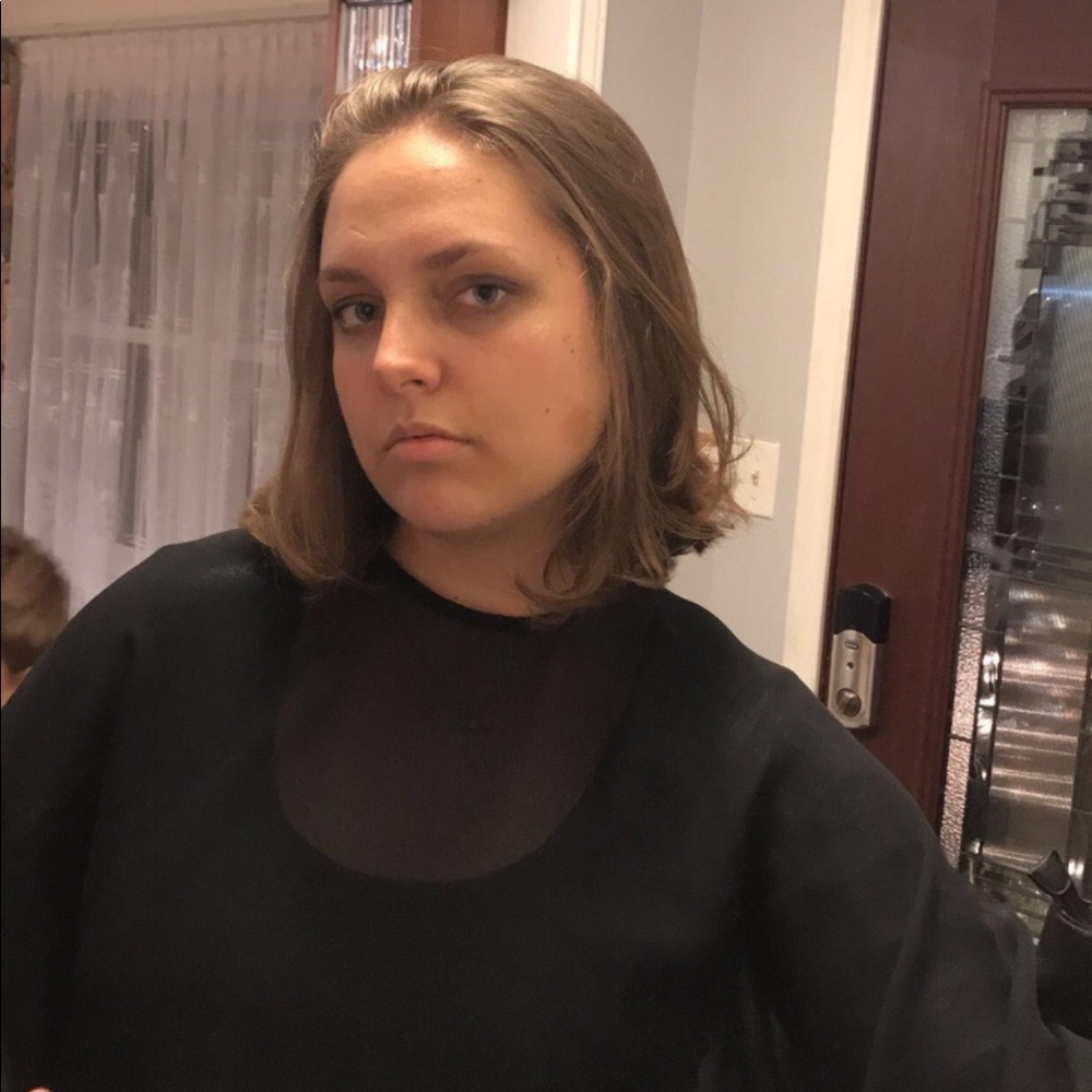 Meet your Posher, Victoria